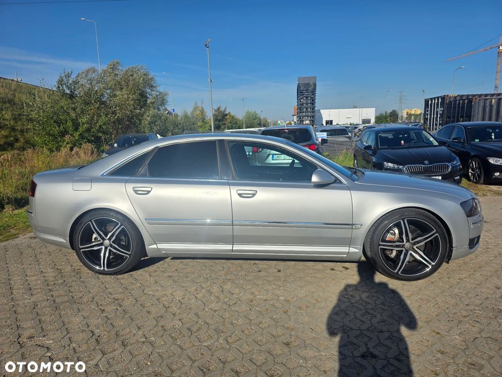 Audi A8 - 9