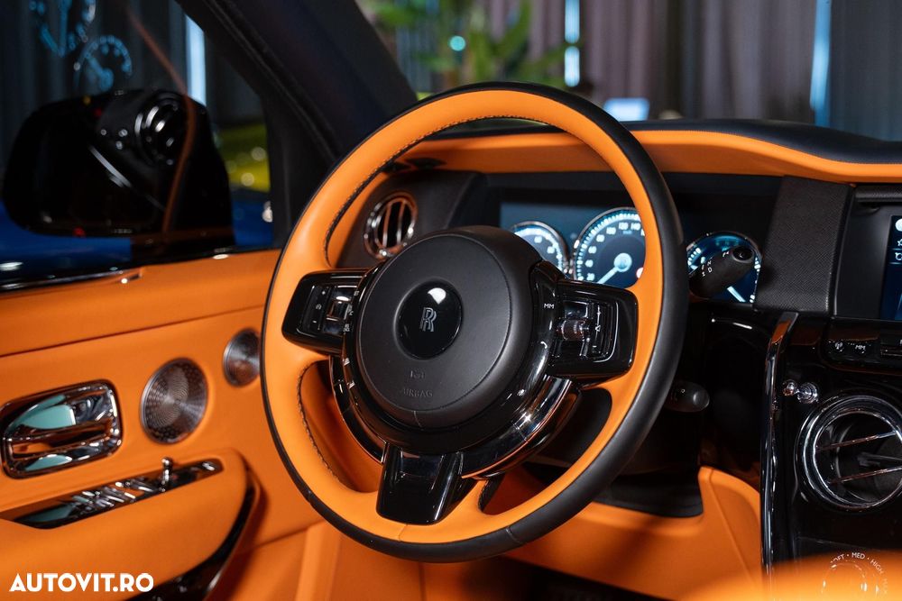 Rolls-Royce Cullinan - 21