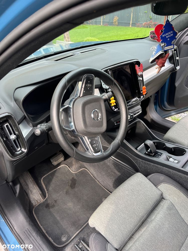 Volvo XC 40 B3 Core - 21