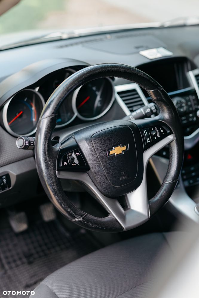 Chevrolet Cruze 2.0 D LT - 18