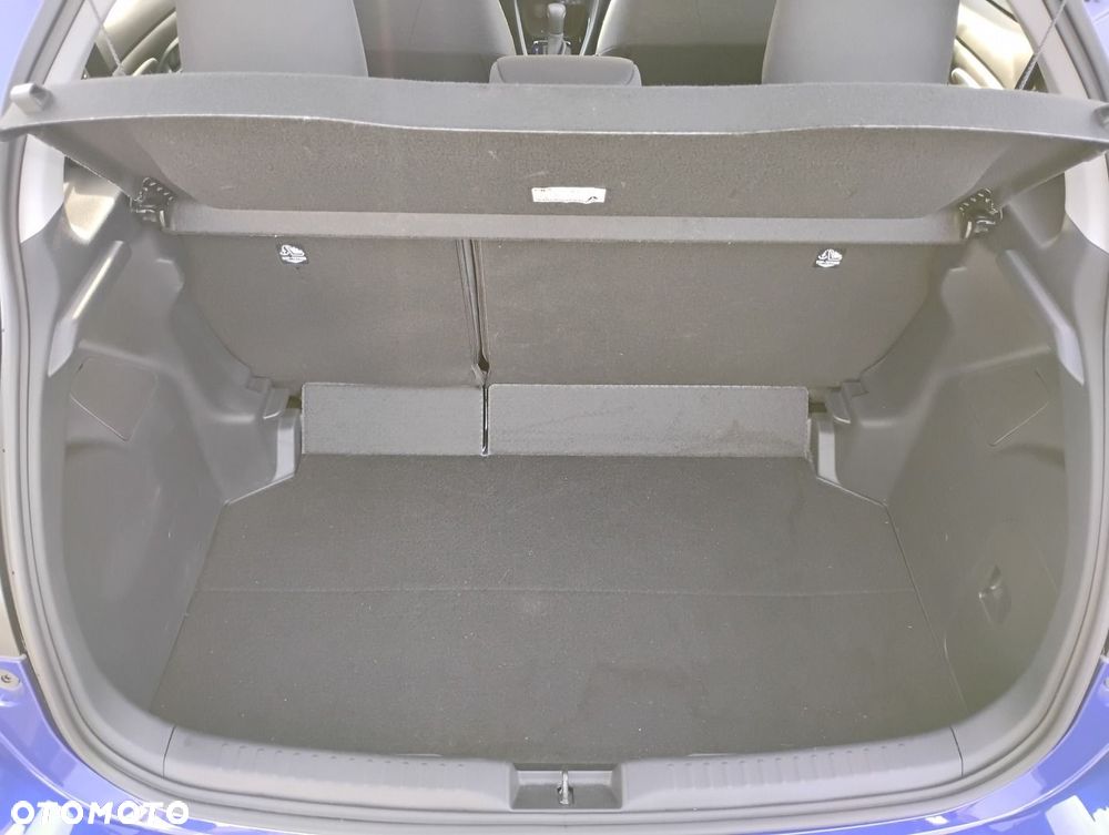 Toyota Yaris Hybrid 1.5 Style - 18