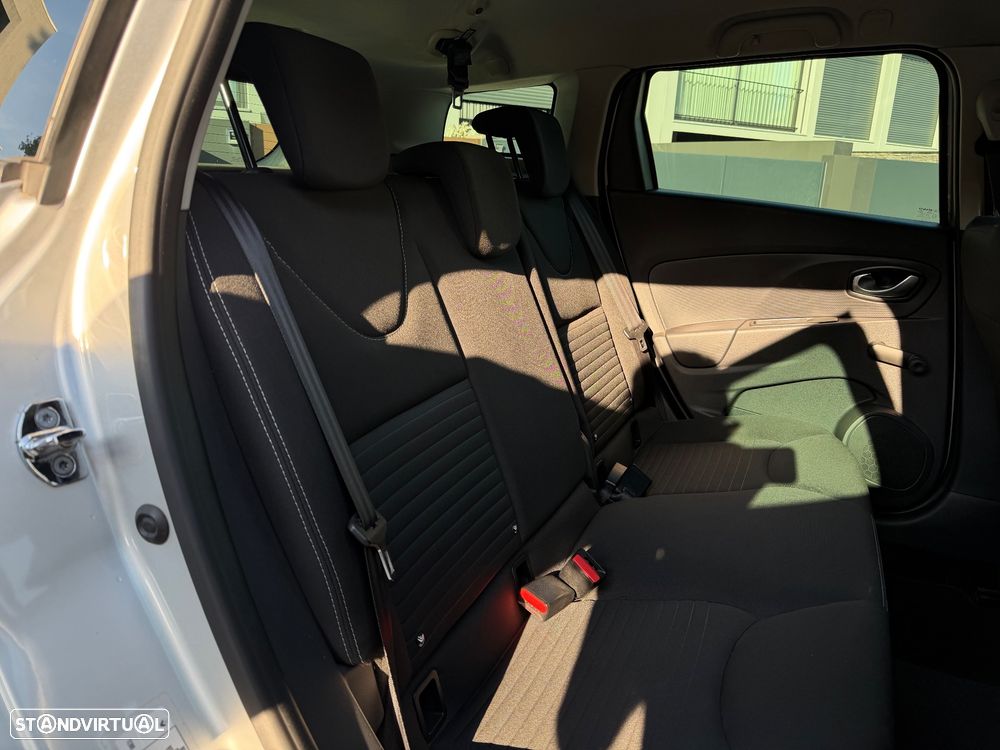Renault Clio Sport Tourer 0.9 TCe Limited - 13
