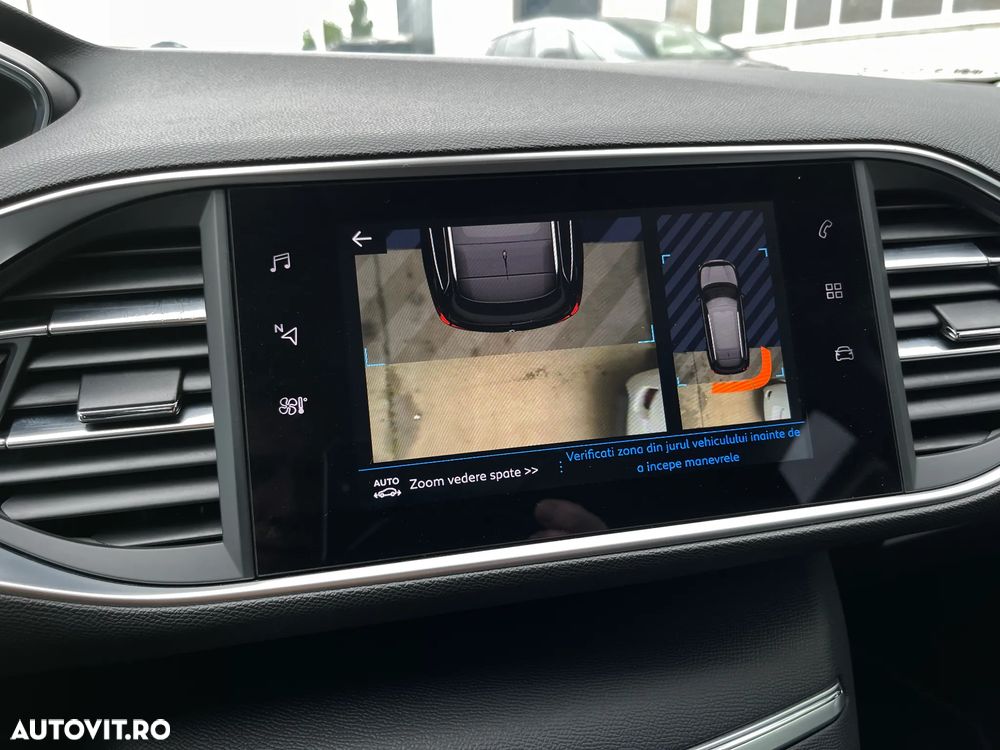 Peugeot 308 1.2 L PureTech Turbo S&S EAT8 Allure Pack - 15