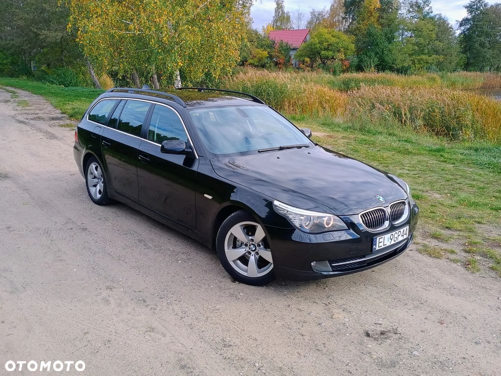 BMW Seria 5 523i - 7