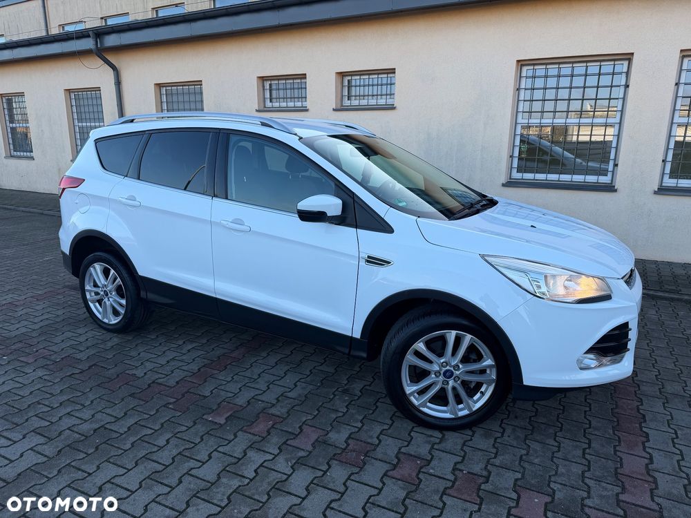 Ford Kuga 2.0 TDCi 2x4 Titanium - 15