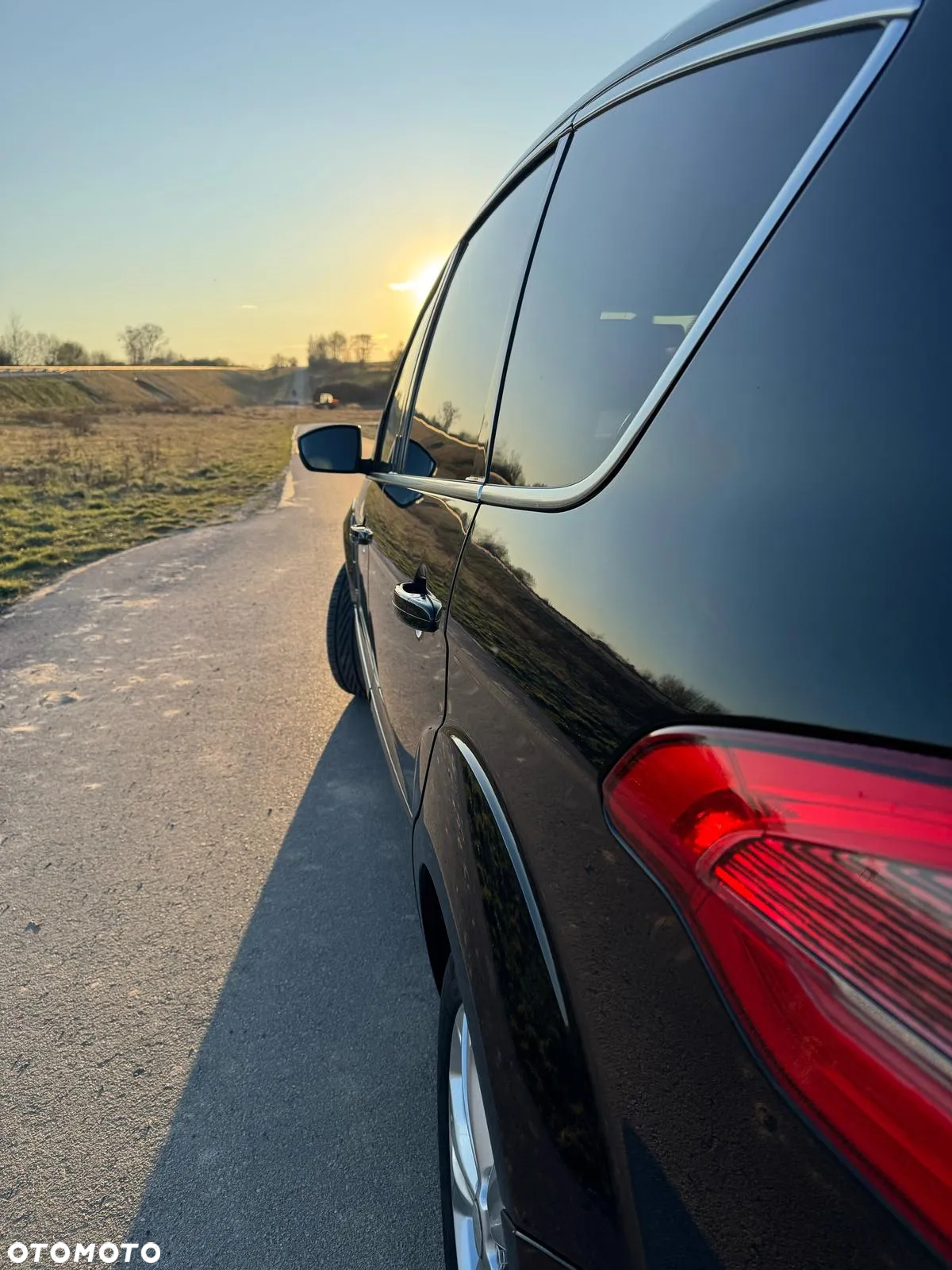 Ford S-Max - 8