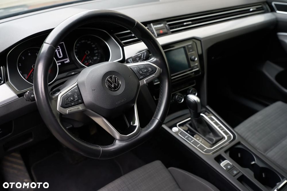 Volkswagen Passat 1.5 TSI EVO Comfortline DSG - 3