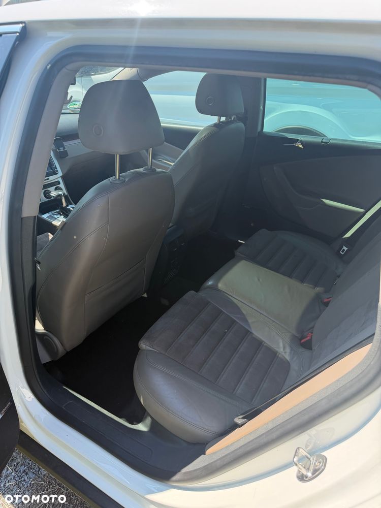 Volkswagen Passat - 7
