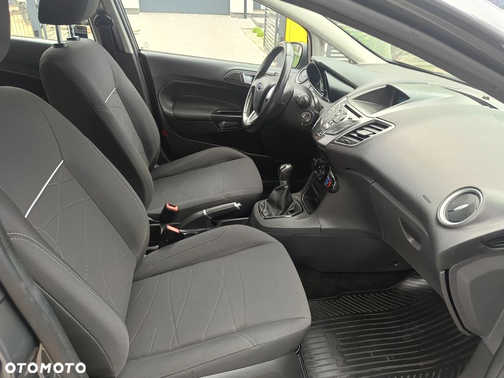 Ford Fiesta - 11