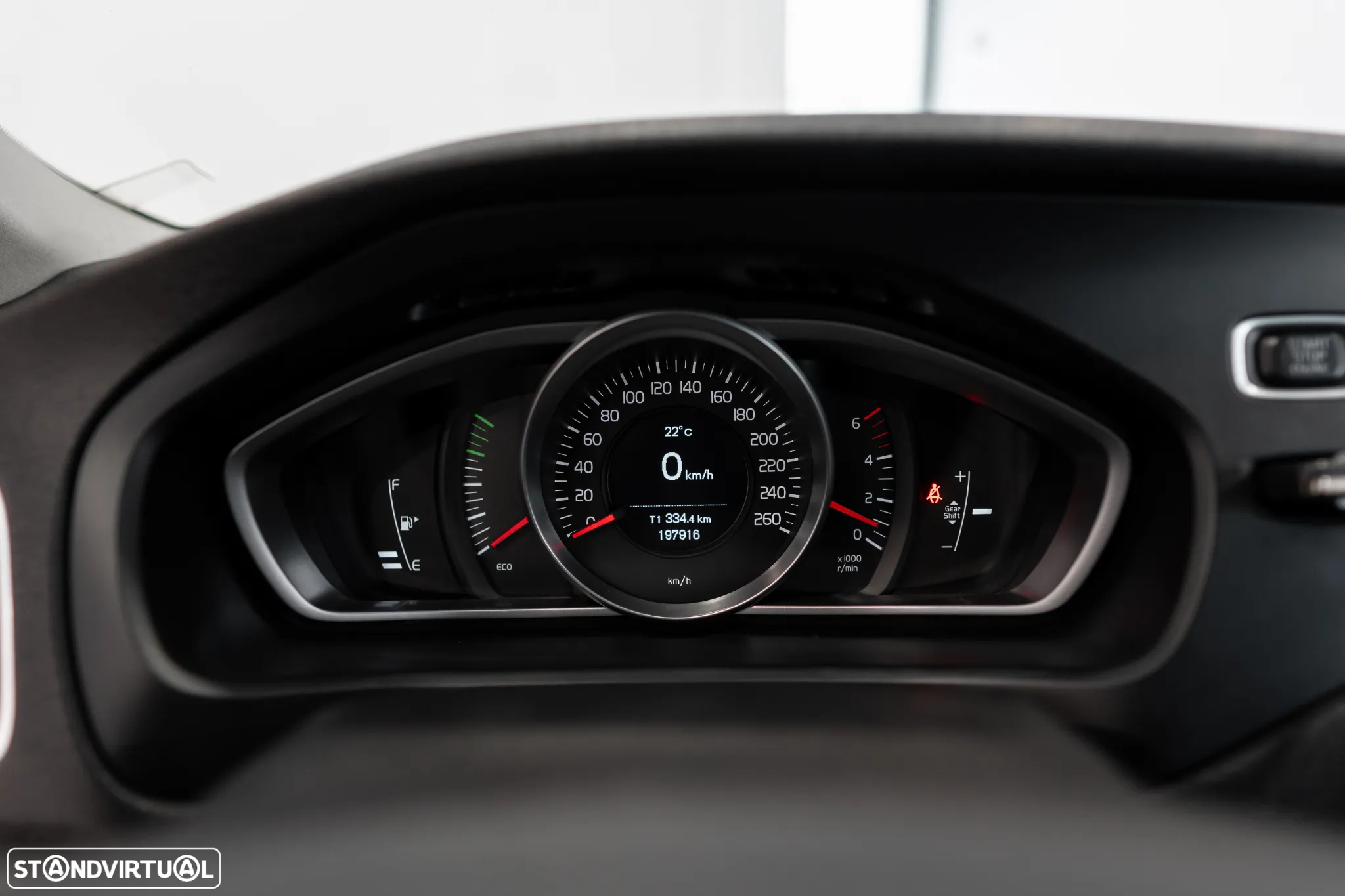 Volvo V40 1.6 D2 Momentum - 38