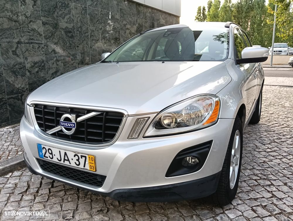 Volvo XC 60 2.4 D Geartronic - 10