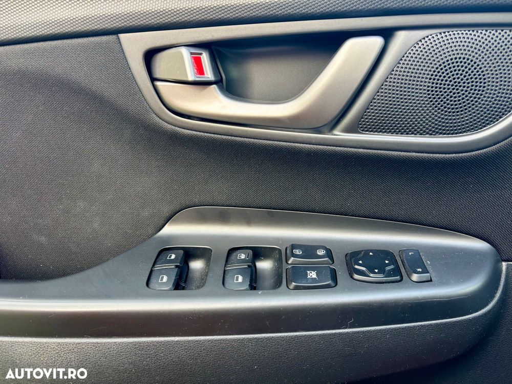 Hyundai KONA 1.0 T-GDI 2WD Premium + - 13