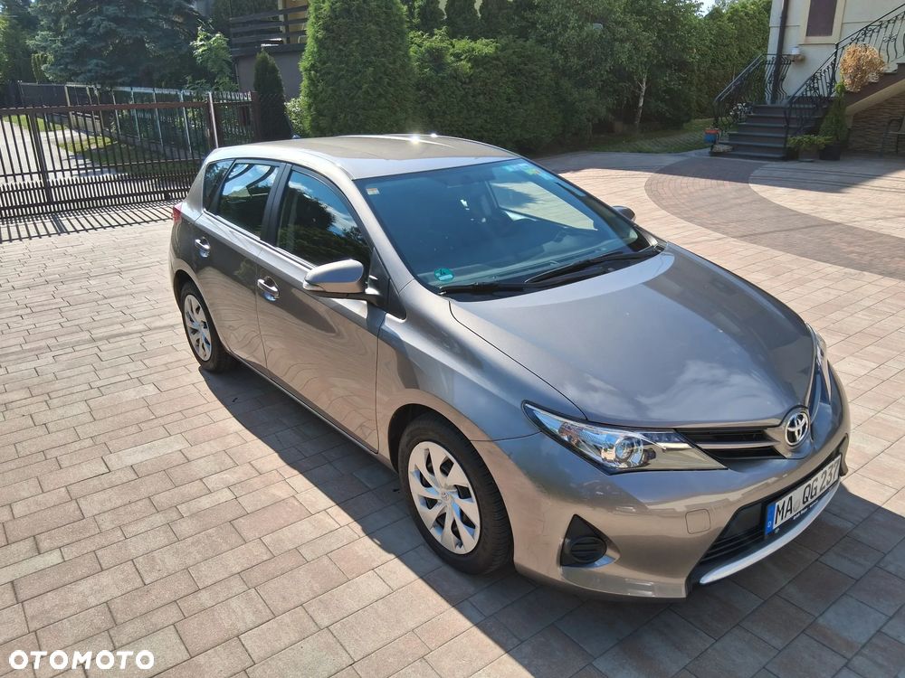 Toyota Auris 1.33 Dual-VVT-i Comfort - 4