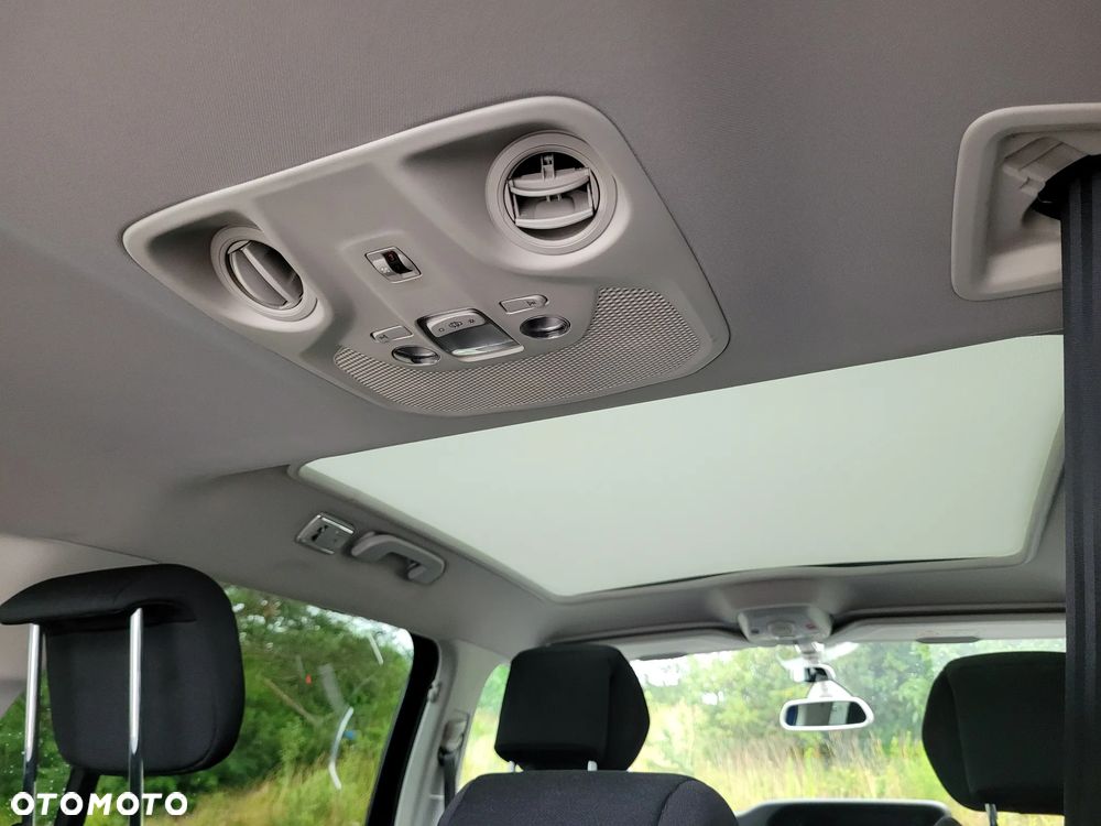 Citroën C4 Grand Picasso - 27