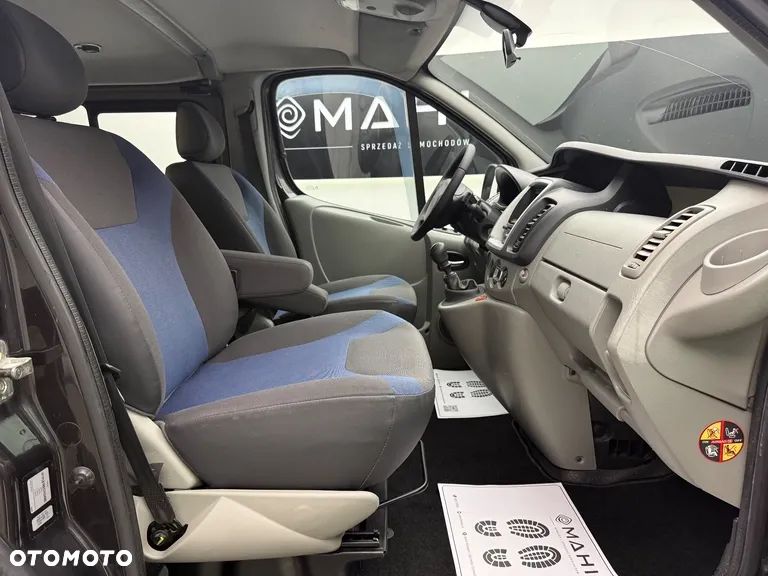 Renault Trafic ver-2-0-dci-115-fap-grand-combi-l2h1-expression - 18