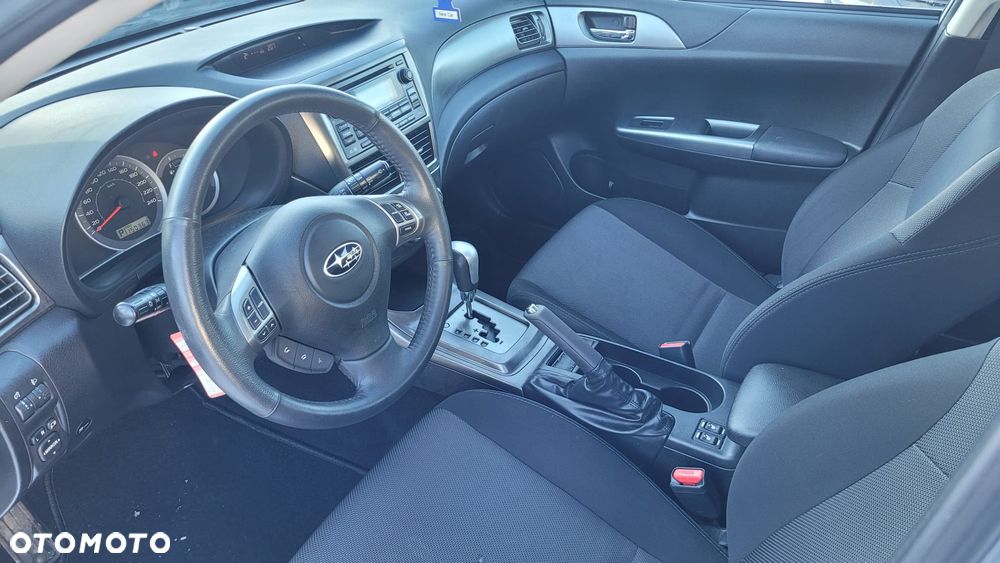 Subaru Impreza 2.0 RA - 11