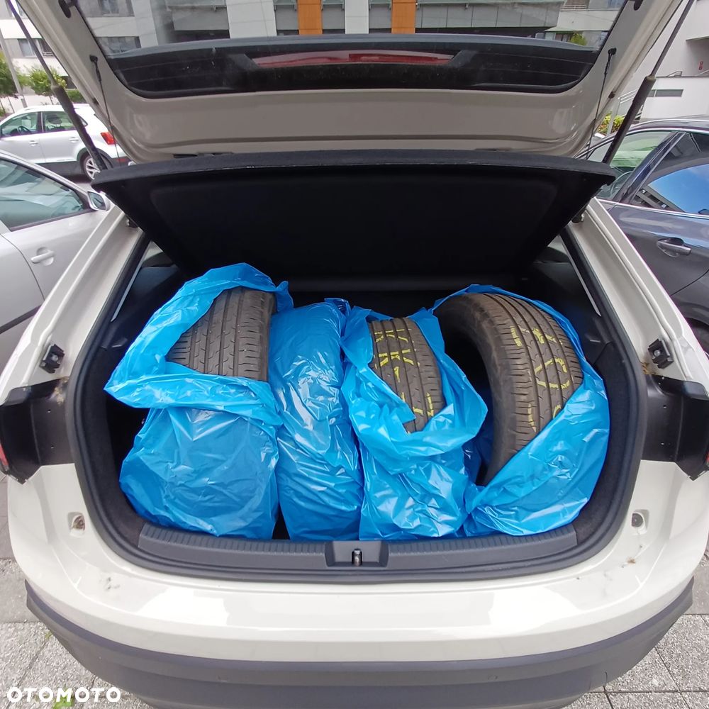 Volkswagen Taigo 1.0 TSI Special Edition - 29