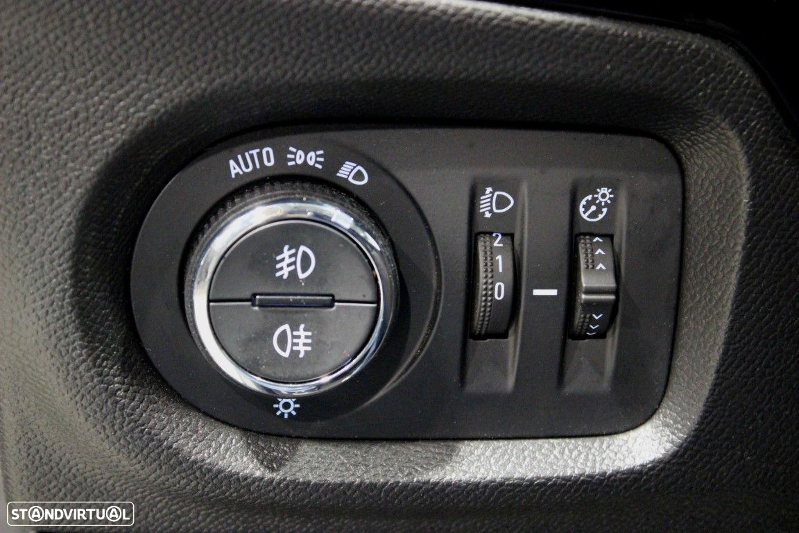 Opel Corsa 1.5 D Business - 16