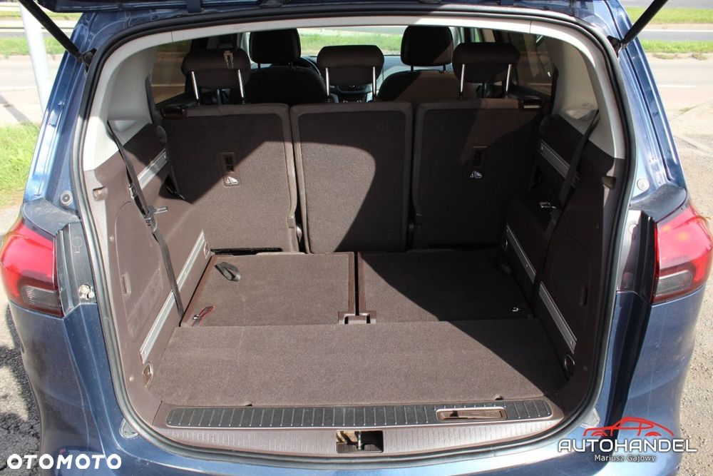 Opel Zafira - 18