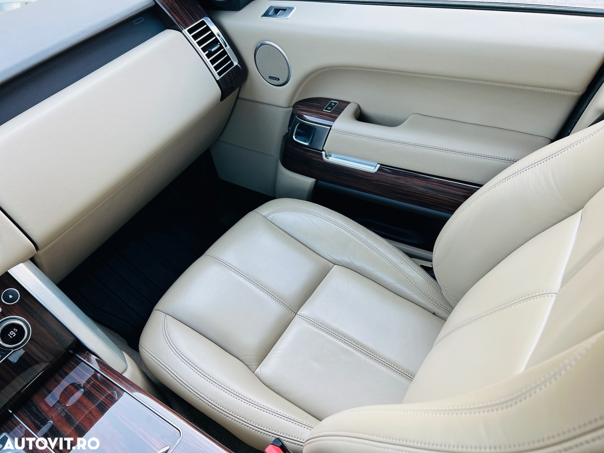 Land Rover Range Rover 3.0 I TDV6 Autobiography - 19