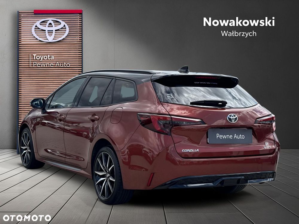 Toyota Corolla - 5