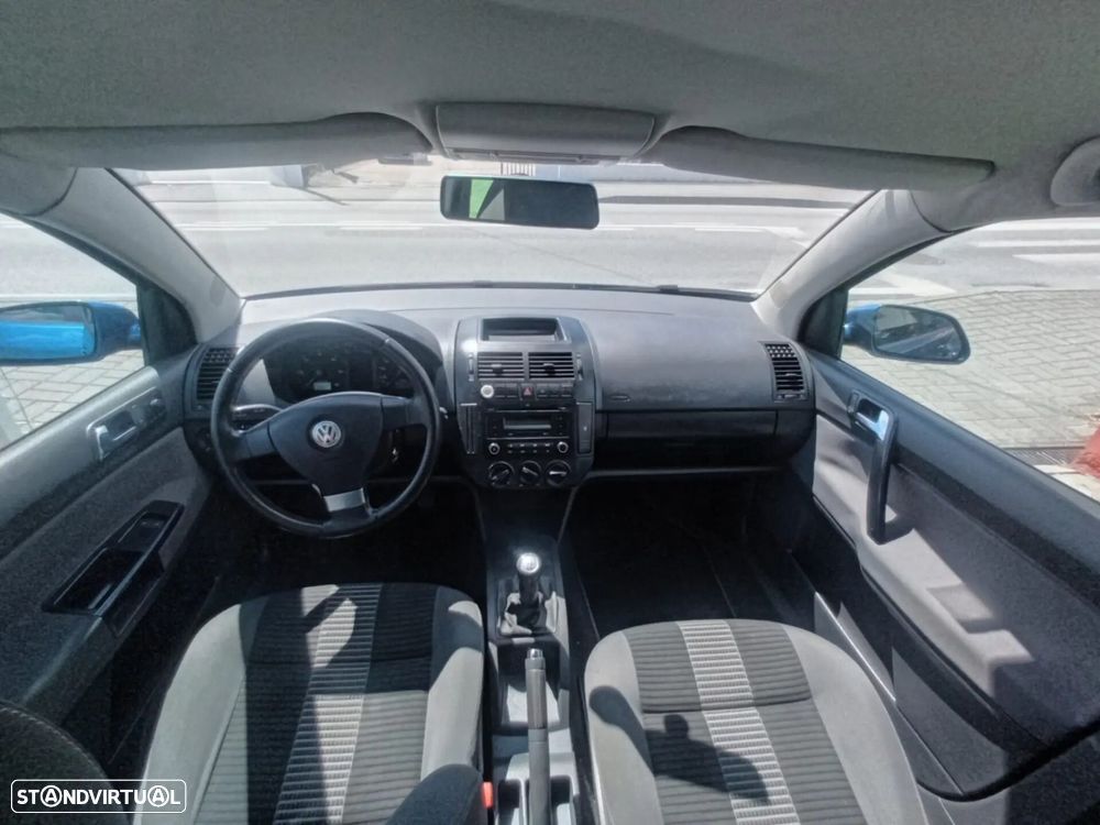 VW Polo 1.4 TDi Confortline - 9