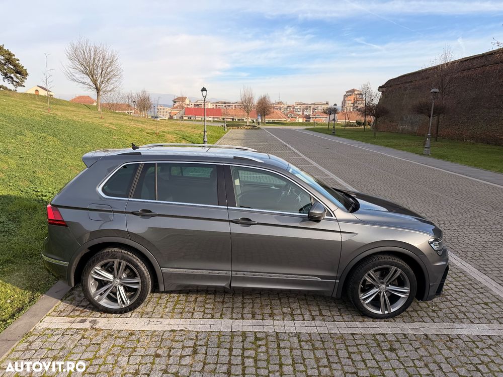 Volkswagen Tiguan - 16