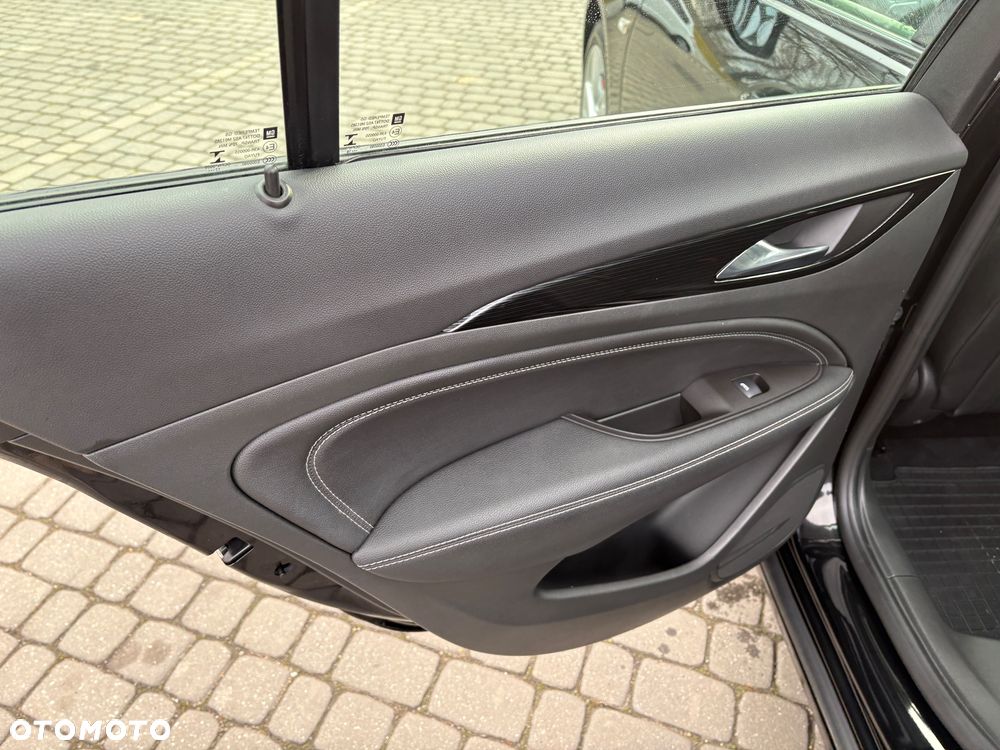 Opel Insignia 2.0 CDTI Cosmo S&S - 14