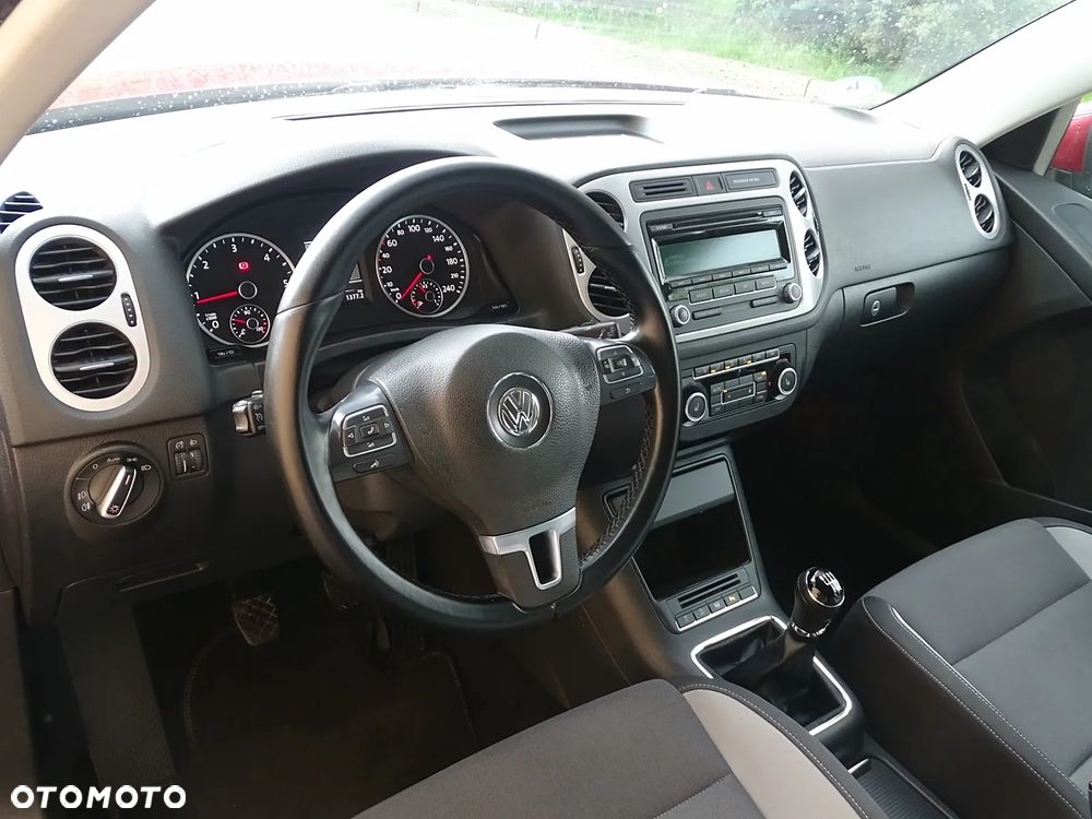 Volkswagen Tiguan 2.0 TDI DPF 4Motion BlueMotion Technology Sport & Style - 14