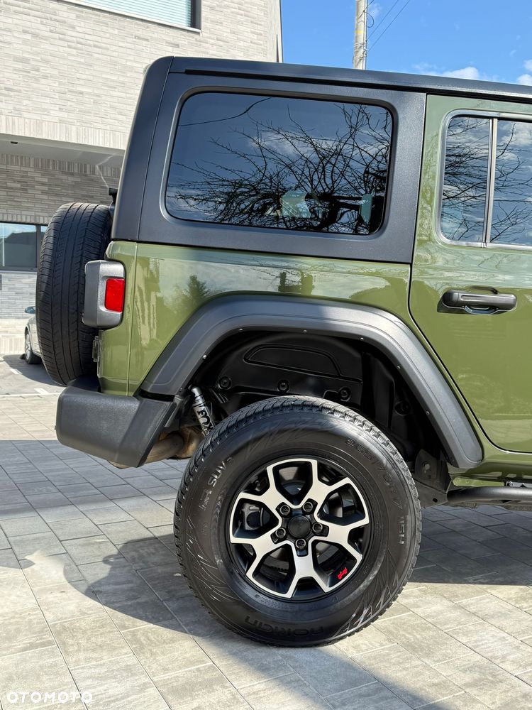 Jeep Wrangler - 36