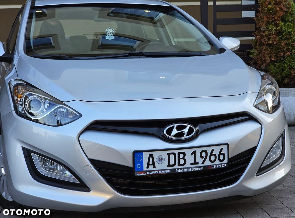 Hyundai i30 1.4 Comfort - 12
