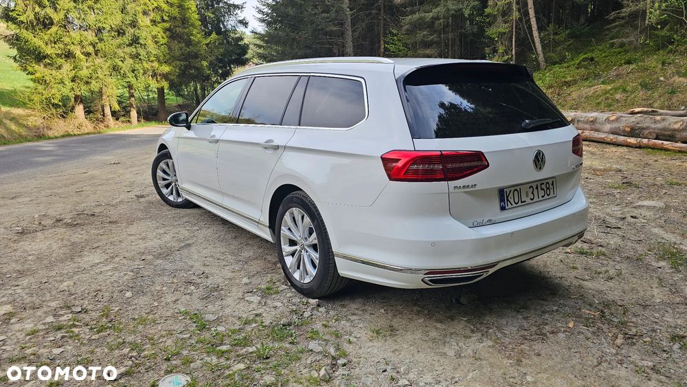 Volkswagen Passat 2.0 TDI BMT Highline - 25