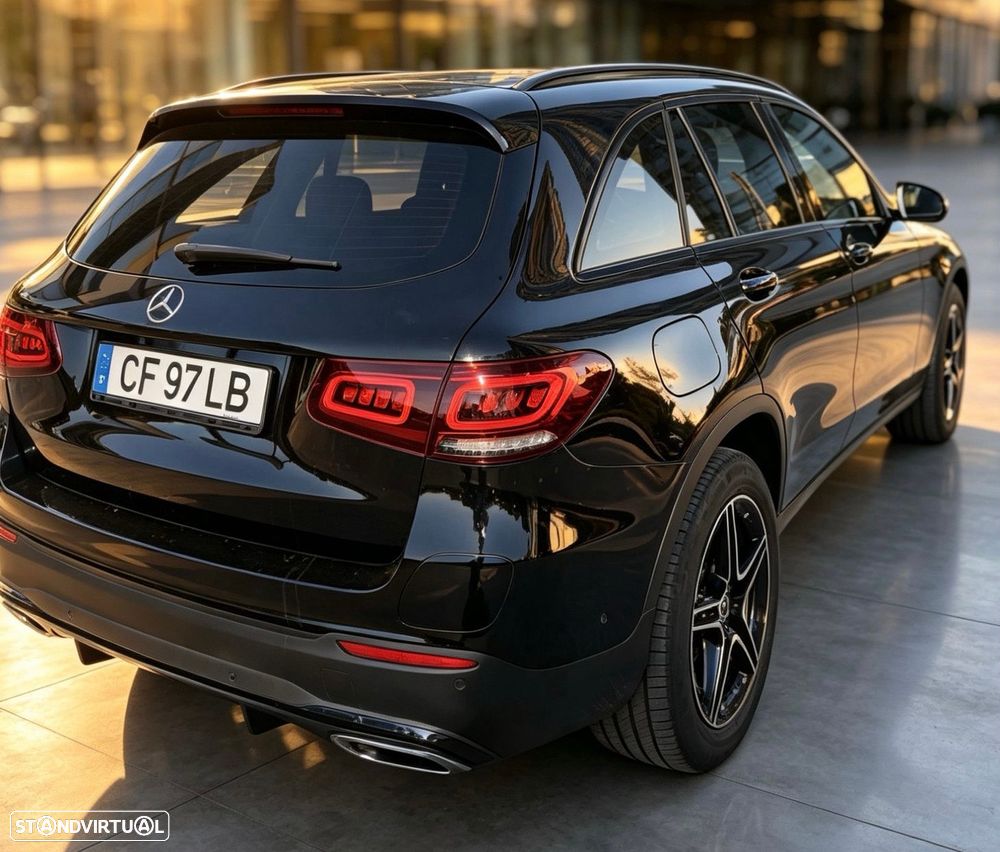 Mercedes-Benz GLC 300 de 4Matic 9G-TRONIC AMG Line Plus - 4