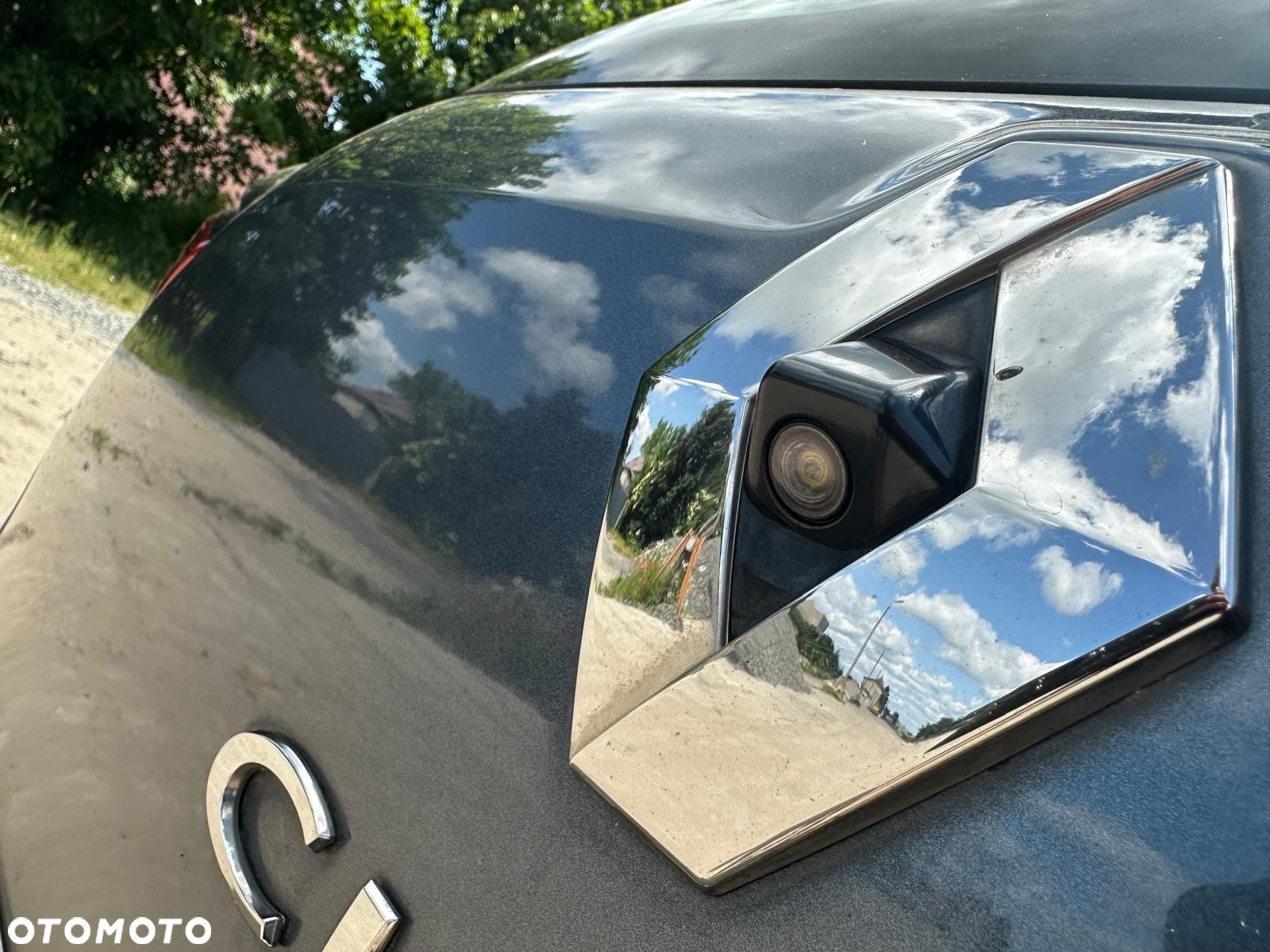 Renault Clio - 7