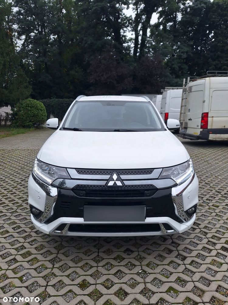 Mitsubishi Outlander Instyle - 26