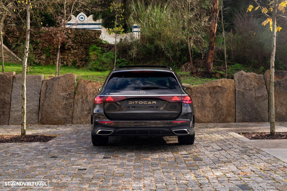 Mercedes-Benz E 300 - 18