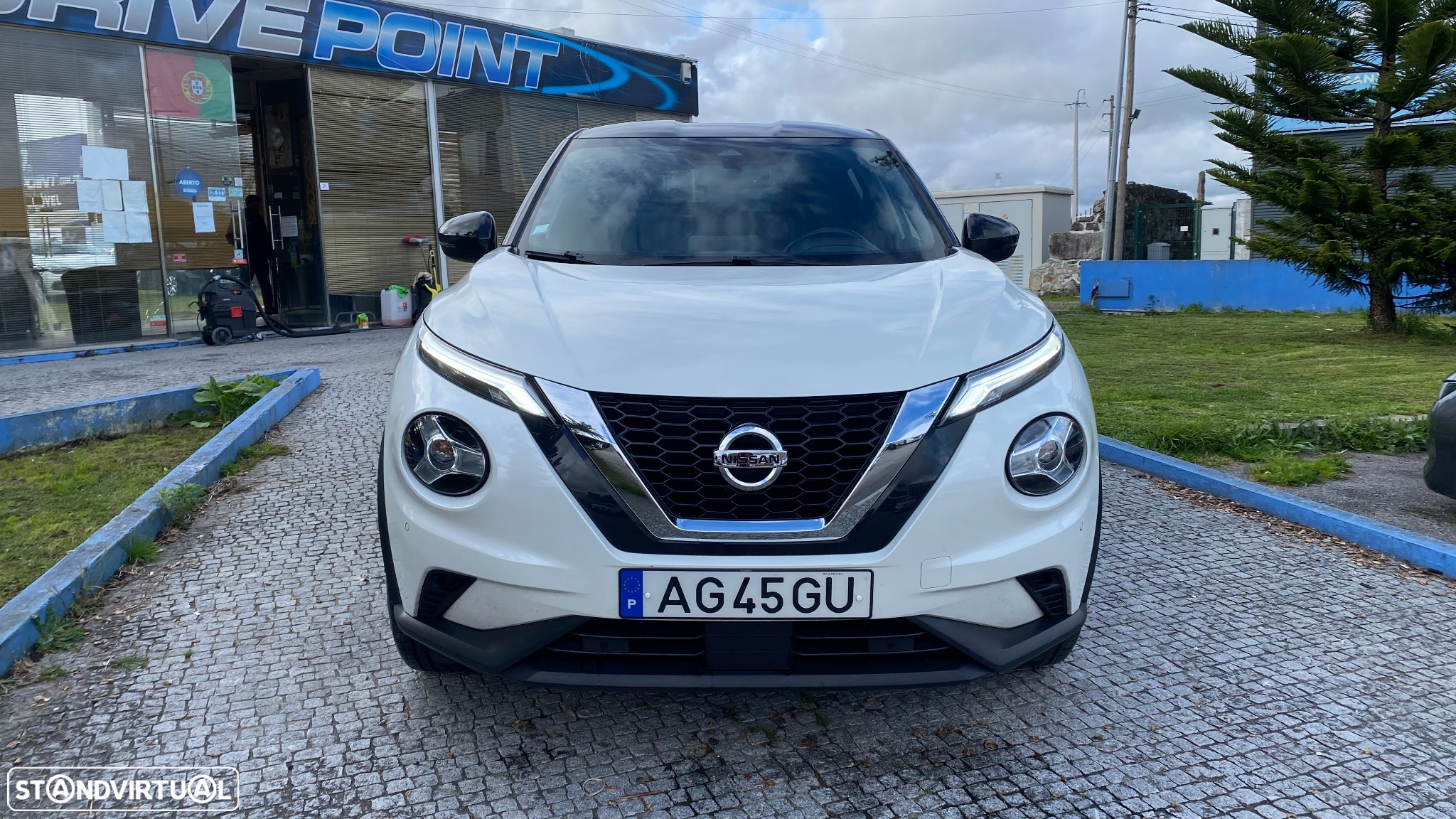 Nissan Juke 1.0 DIG-T Enigma DCT - 4