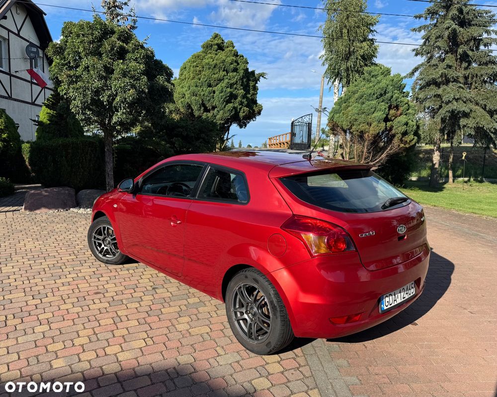 Kia ProCeed 1.6 crdi M - 2
