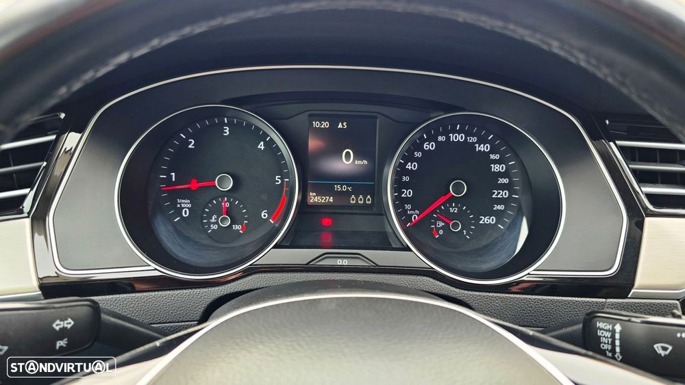 VW Passat 2.0 TDI Highline - 5