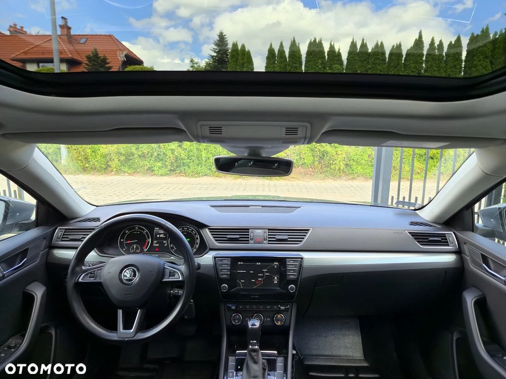 Skoda Superb 2.0 TDI DSG Ambition - 6