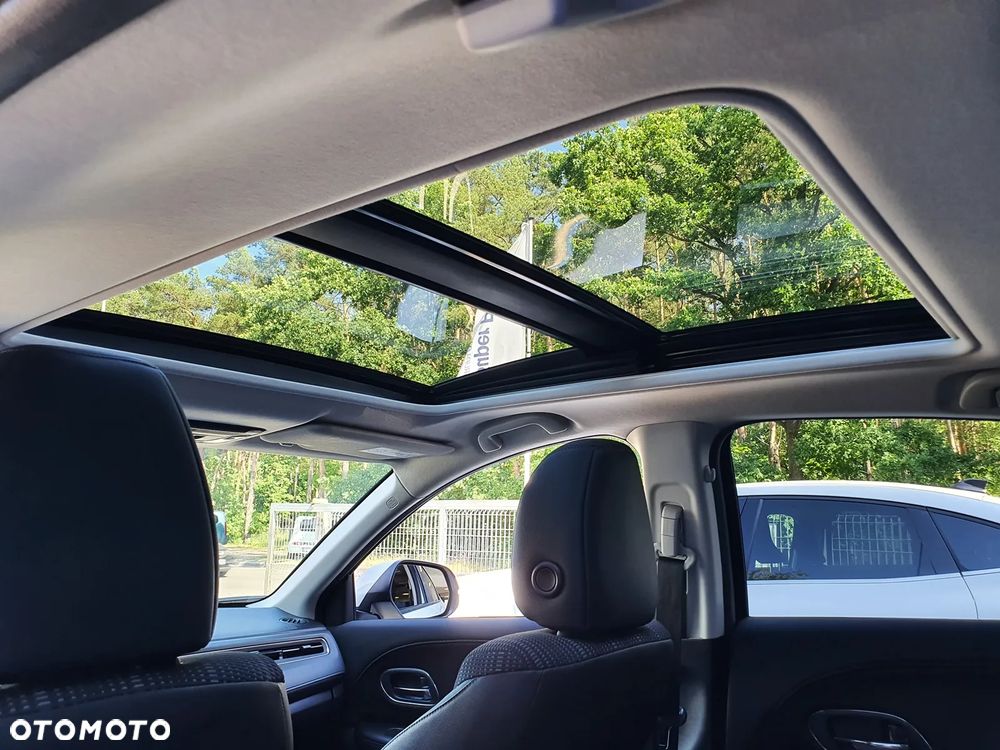 Honda HR-V 1.5 Executive (ADAS) CVT - 16