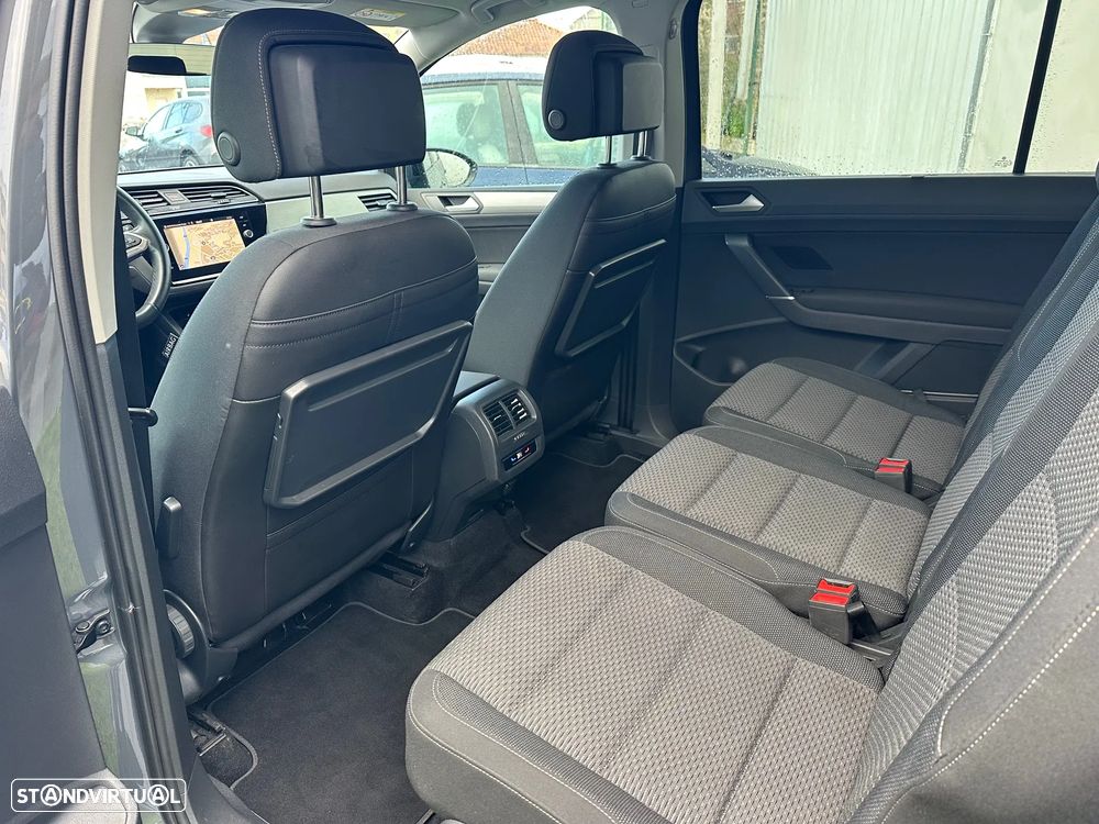 VW Touran - 9