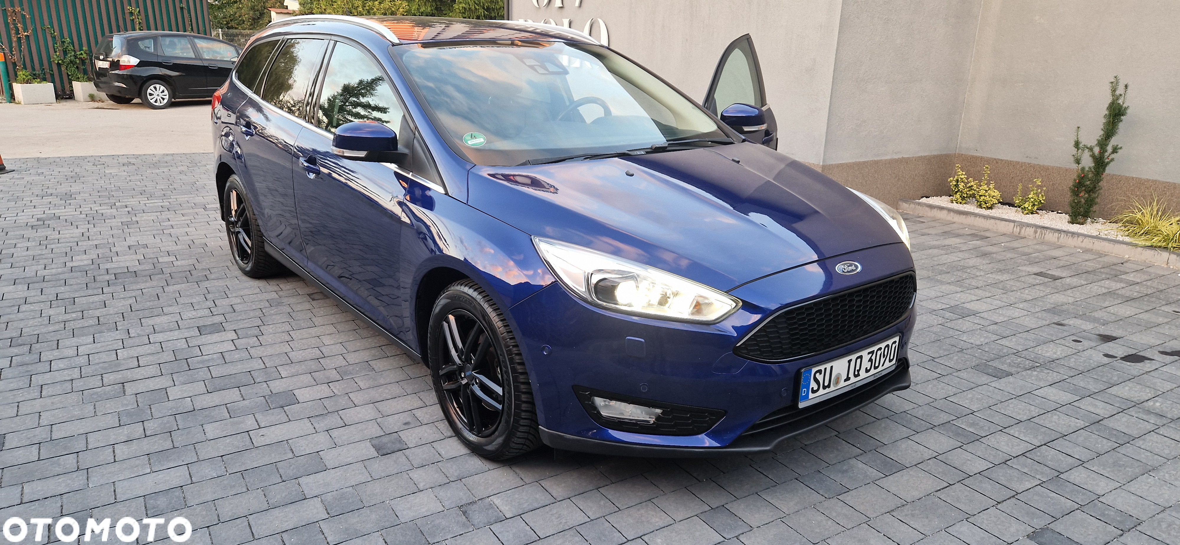 Ford Focus Turnier 1.5 EcoBoost Start-Stopp-System ST-Line - 2