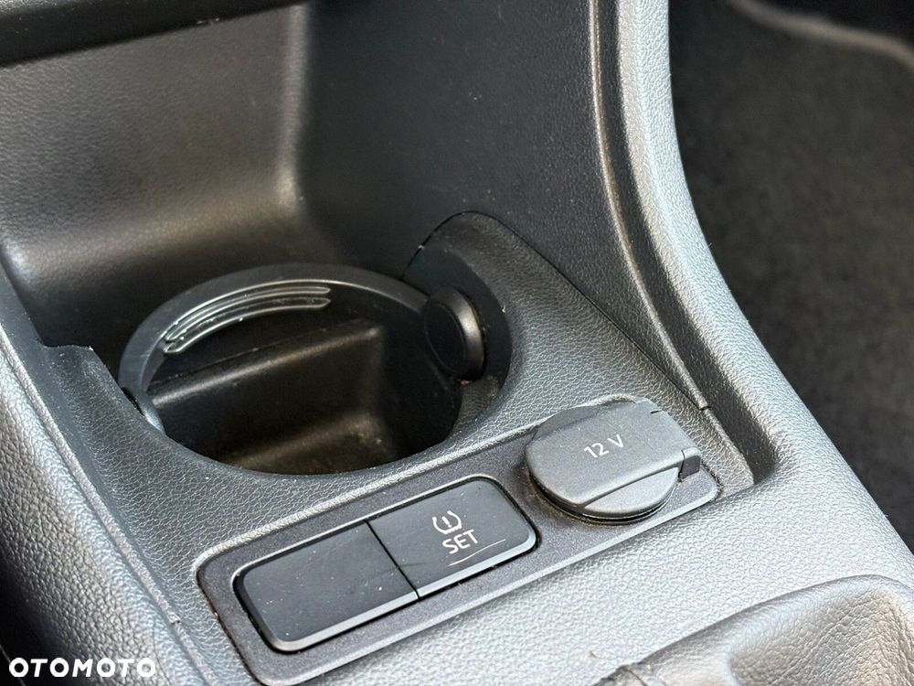 Volkswagen up! 1.0 move - 13