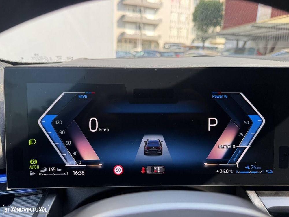 BMW 530 e Pack Desportivo M Pro - 38