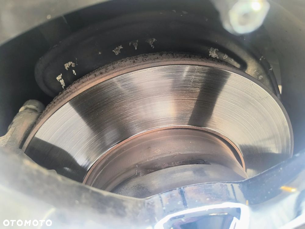 Mercedes-Benz Klasa E - 11