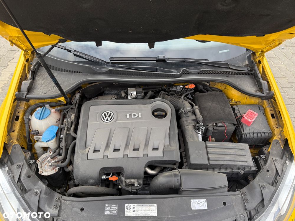 Volkswagen Golf 2.0 TDI DPF DSG Highline - 2