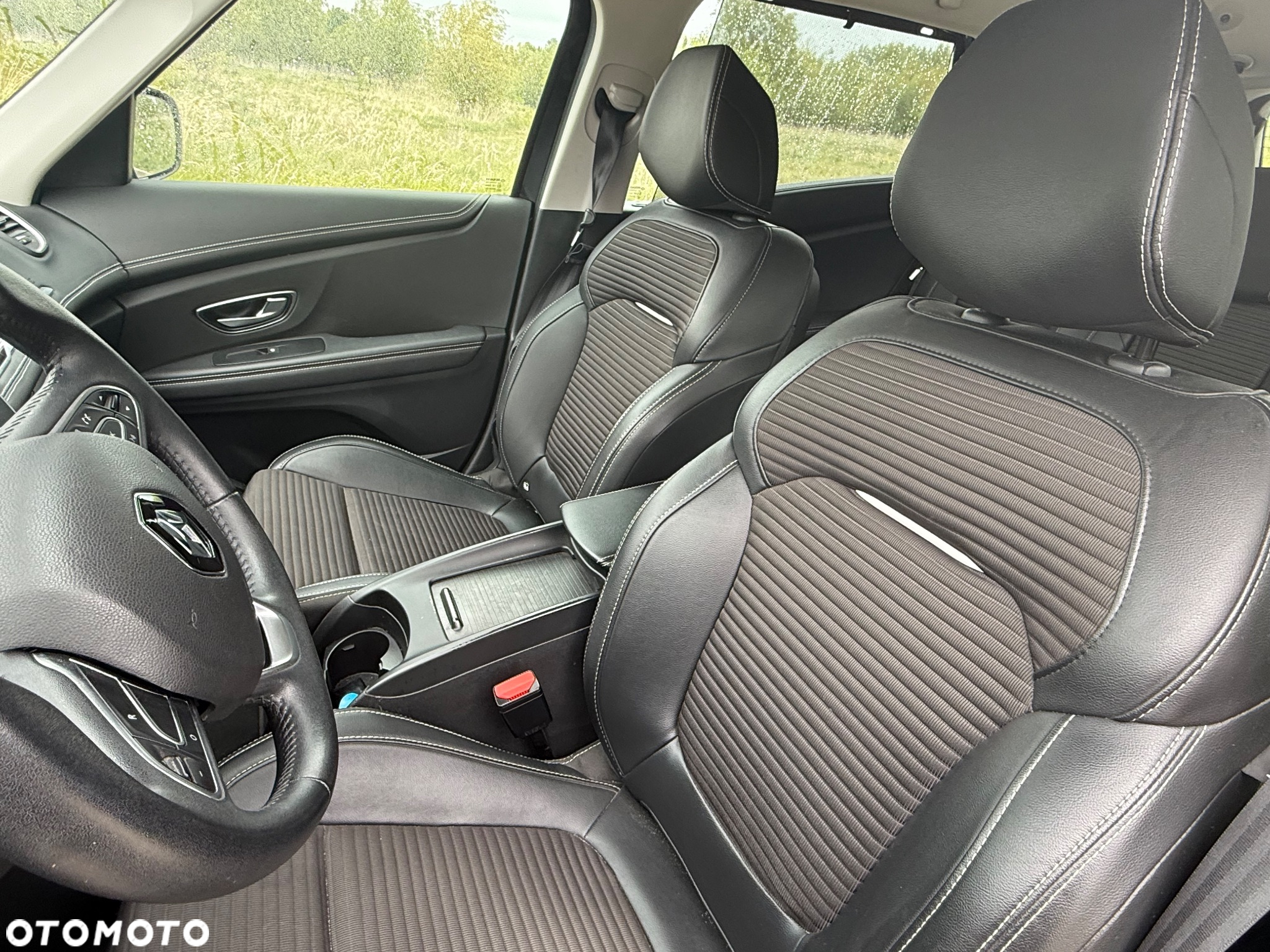 Renault Scenic ENERGY TCe 140 LIMITED - 7