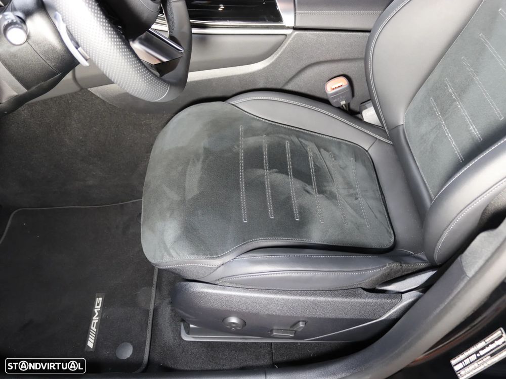 Mercedes-Benz GLC 300 de Coupe 4Matic - 12