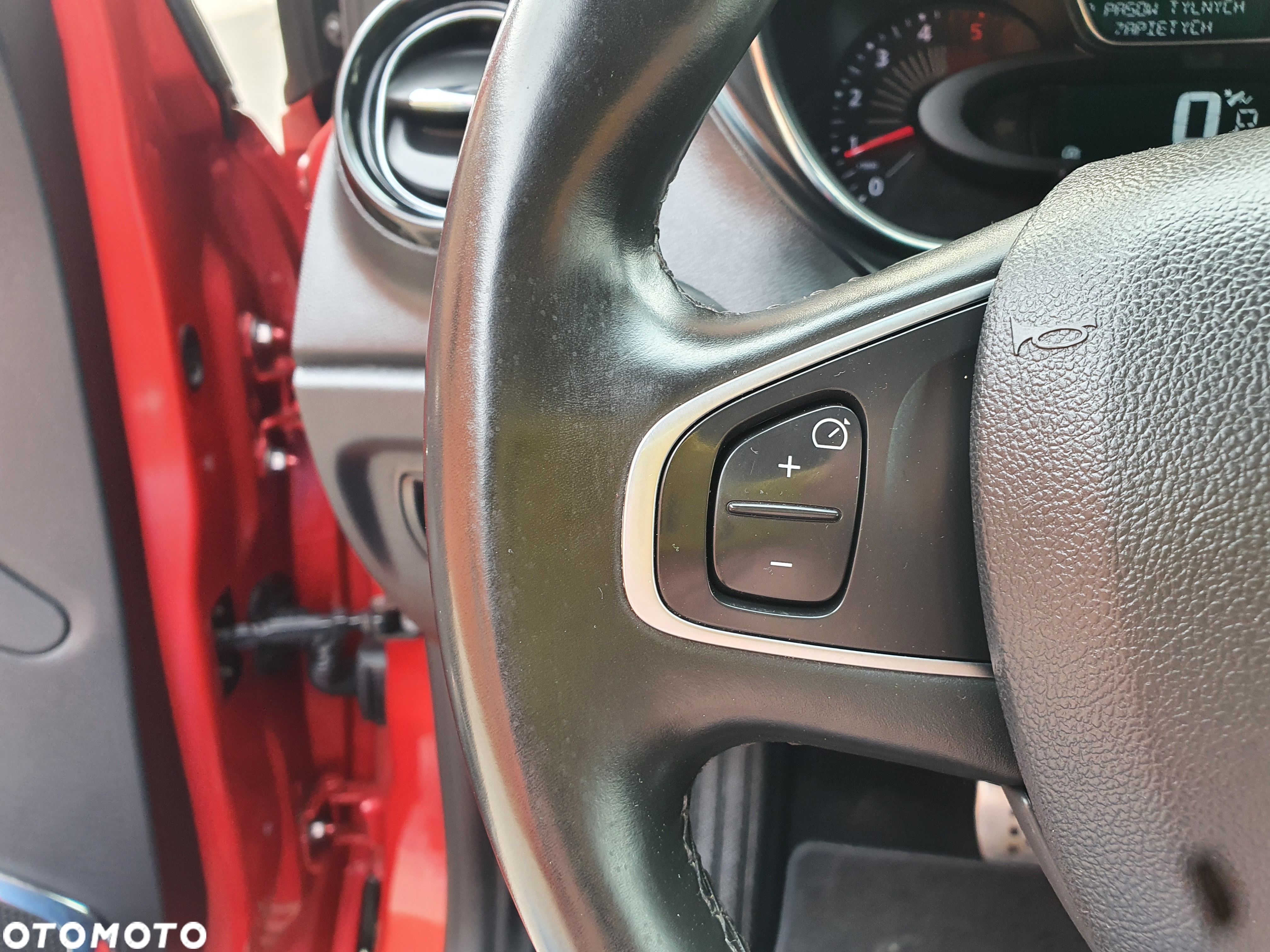 Renault Captur ENERGY dCi 90 EDC Luxe - 17